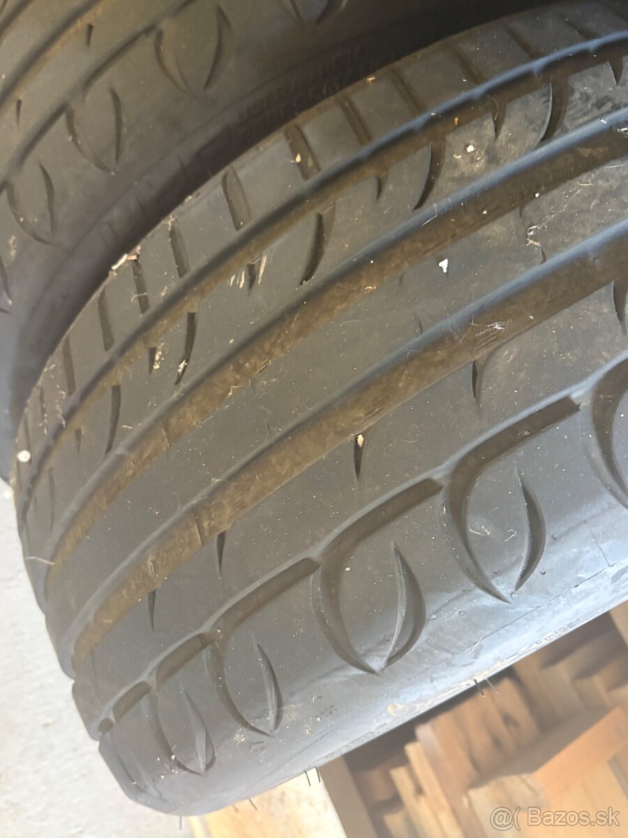 Predam nove pneumatiky 235/40/19 - 3
