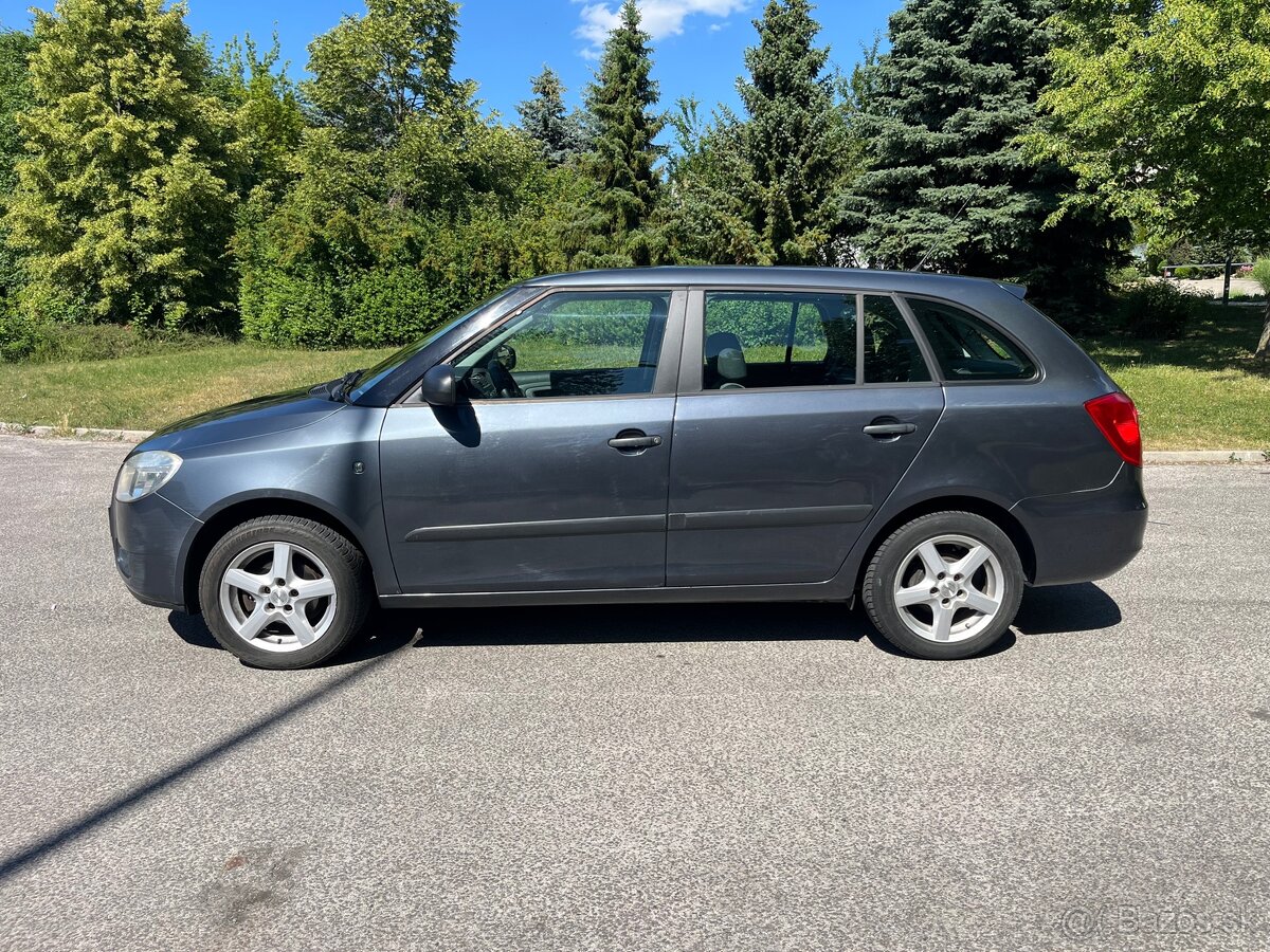 Skoda fabia combi II 1.2 51 kw - 3