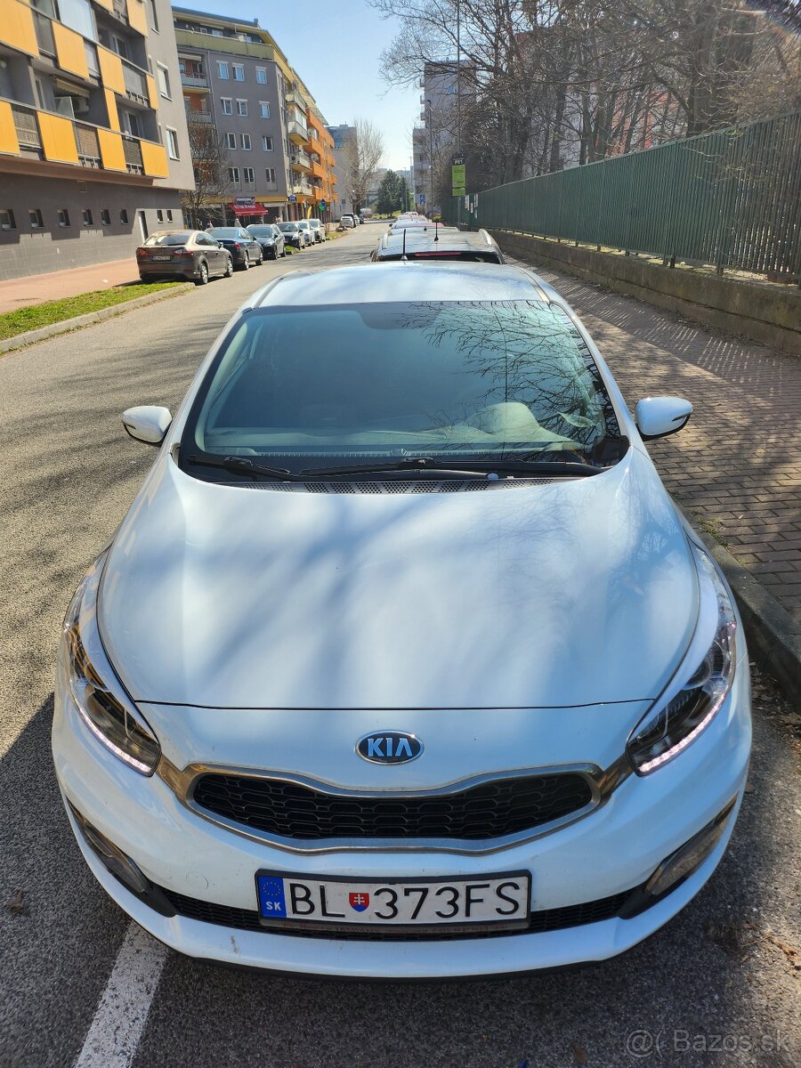 Kia ceed - 3