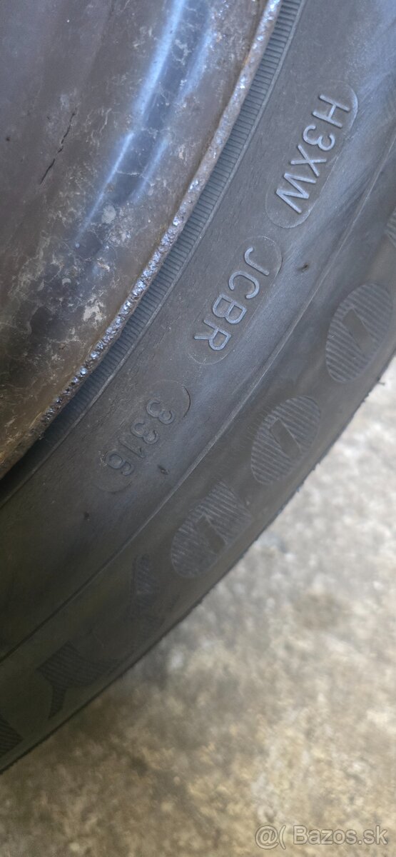 5x114,3,r16,6,5J,et50,205.60 Goodyear- 6mm - 3