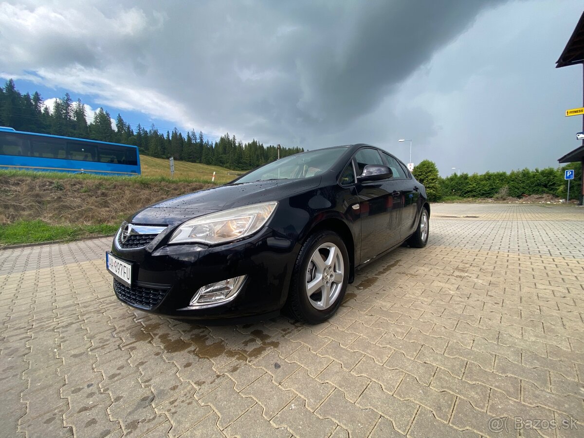 Opel Astra j 1.4 - 3