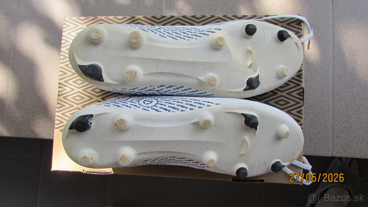 Kopačky Umbro AURORA PREMIER FG - 3