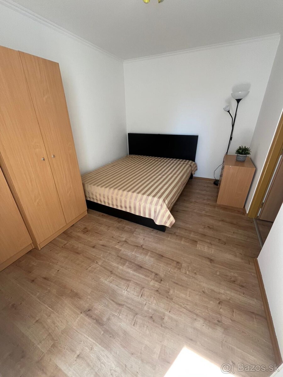3-izbový byt (65 m²) s balkónom – HLOHOVEC- voľný ihneď - 3