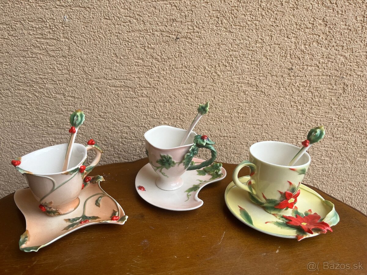 Porcelánové zberateľské šálky - 3