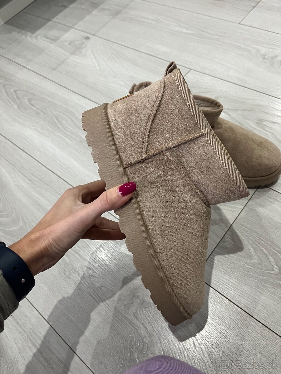 UGG nové - 3