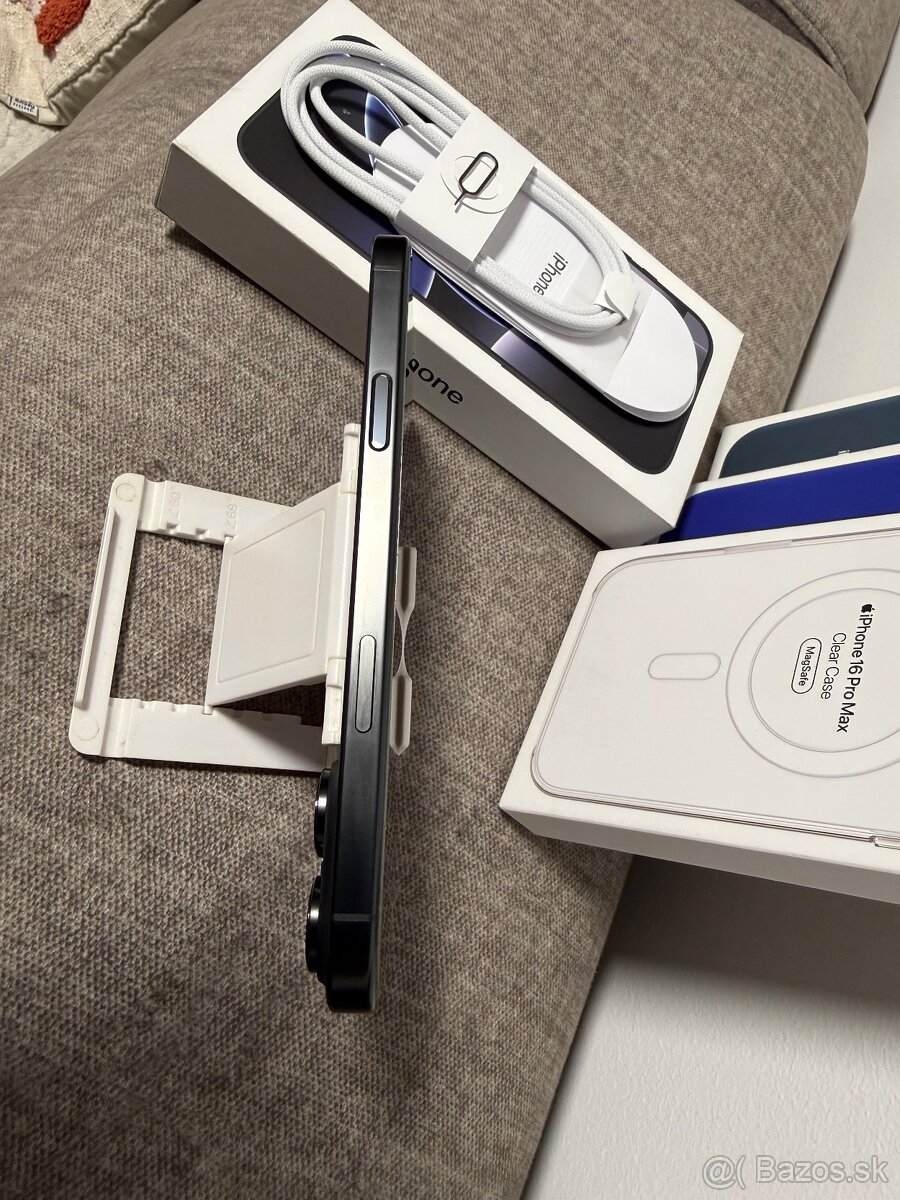 Apple iPhone 16 Pro Max 512GB čierny - záruka 01/27 - 3