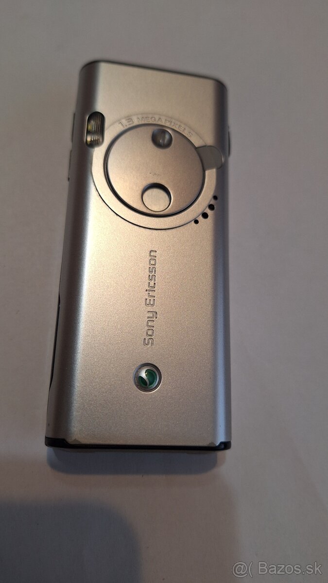 Sony ericsson K600i - 3