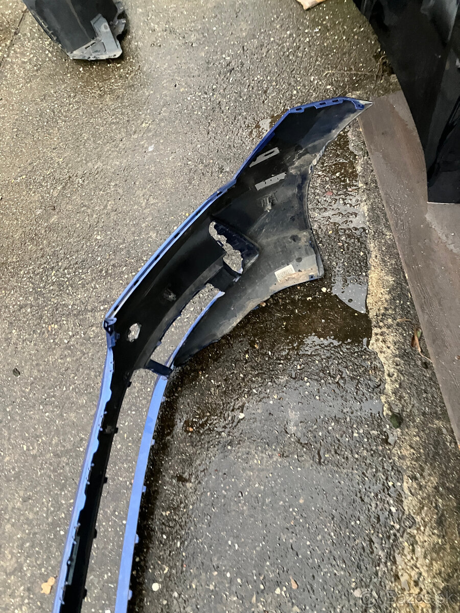 predni naraznik skoda superb iv 4 modry 6pdc - 3