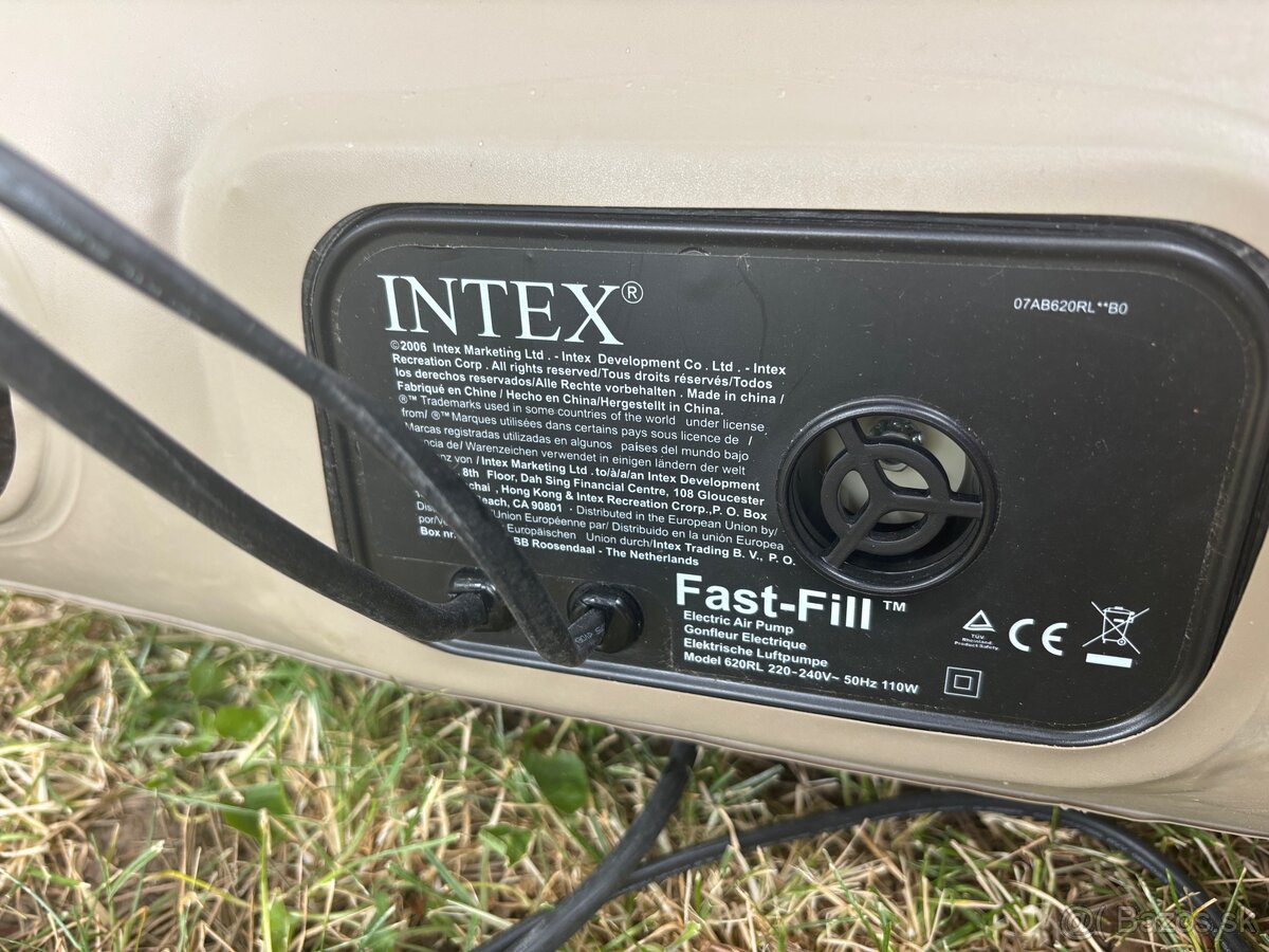 Samonafukovacia posteľ INTEX - 3