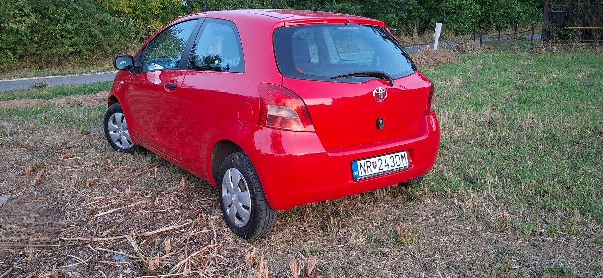 Toyota Yaris 1.0 - 3