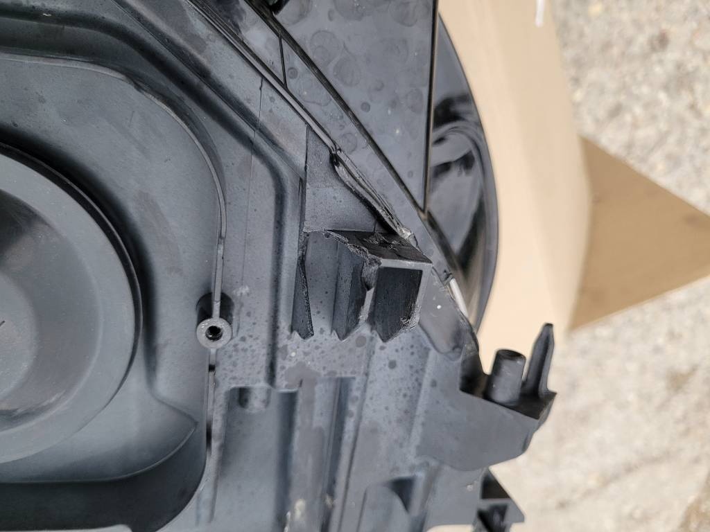 VW ID 3 LAVE SVETLO FULL LED IQ - 3