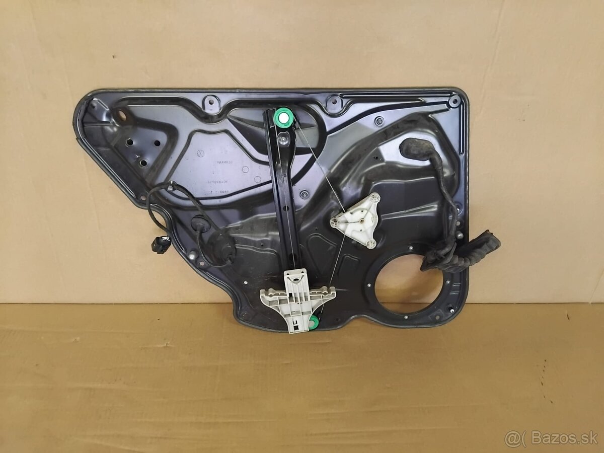 sťahovačka okna VW Passat B6 - 3