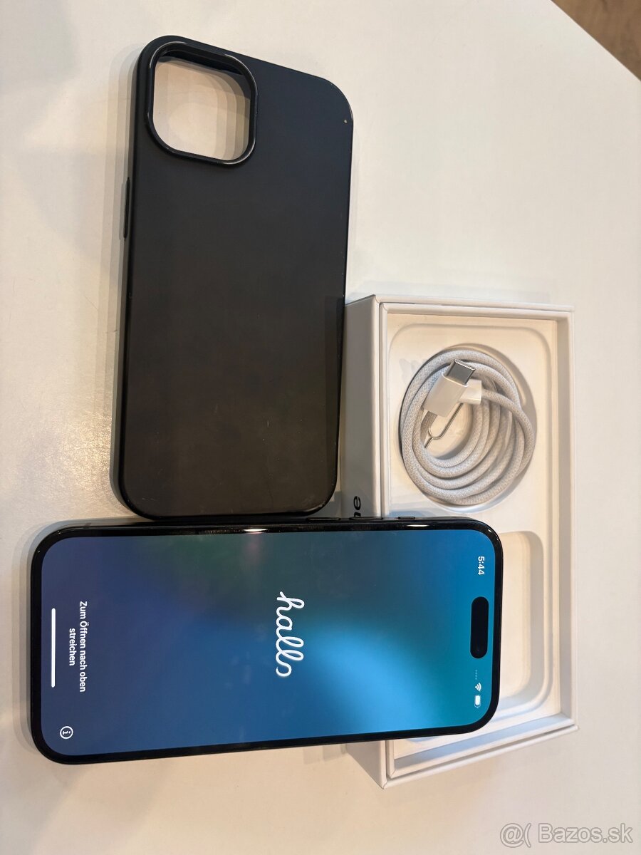 IPhone 15 black (128GB) - 3