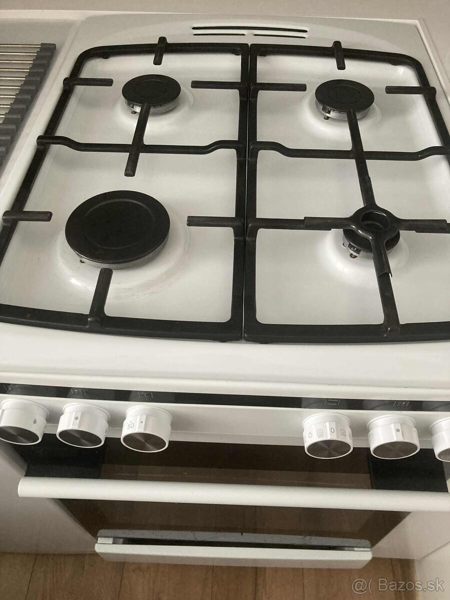 Predám sporák Amica - 3