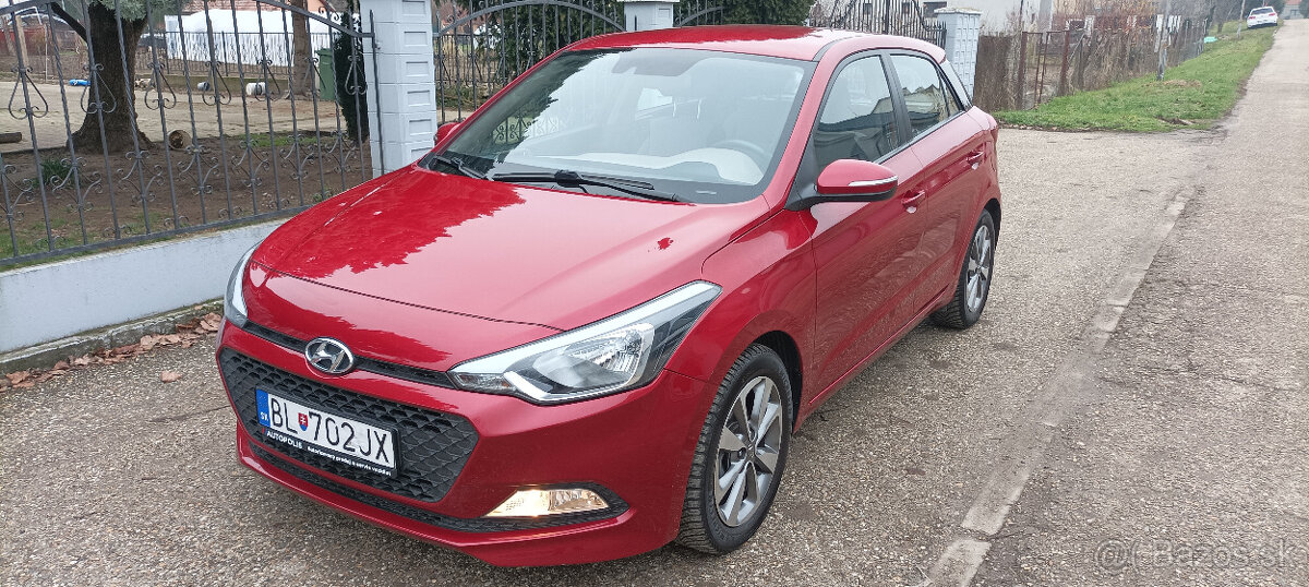 hyundai i20 - 3