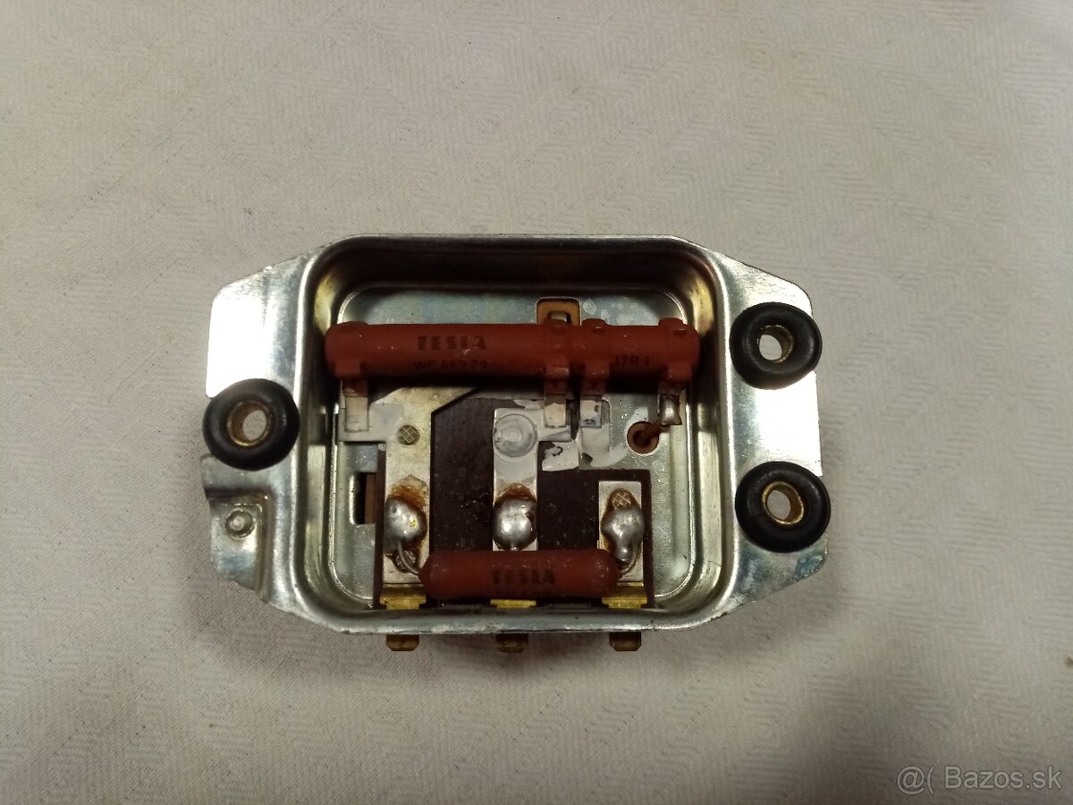 régler, regulátor dobíjania - Škoda 443.116-417.02 - 3