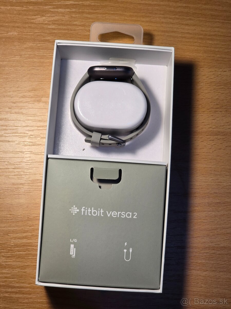 Fitbit Versa 2 - 3