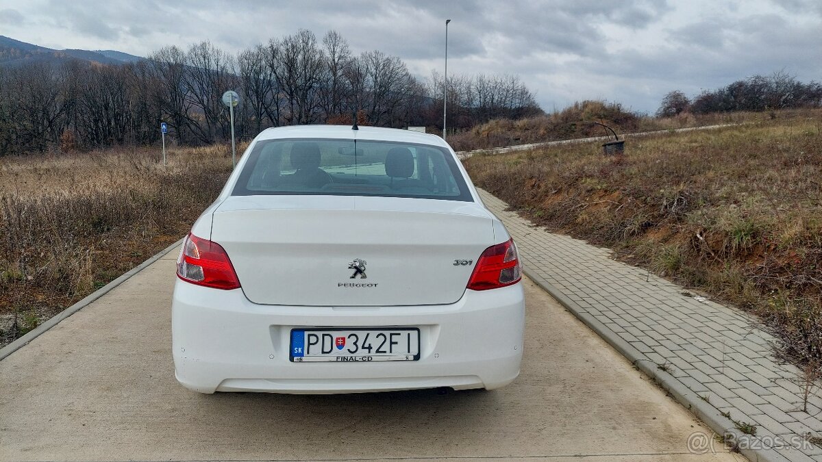 Peugeot 301 - 3