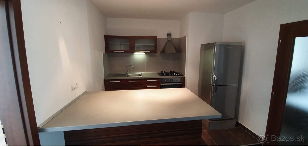 Na prenájom 2-izbový byt Handlová - 3