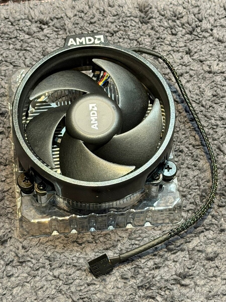 Procesor AMD Ryzen 5 2600x + chladič - 3