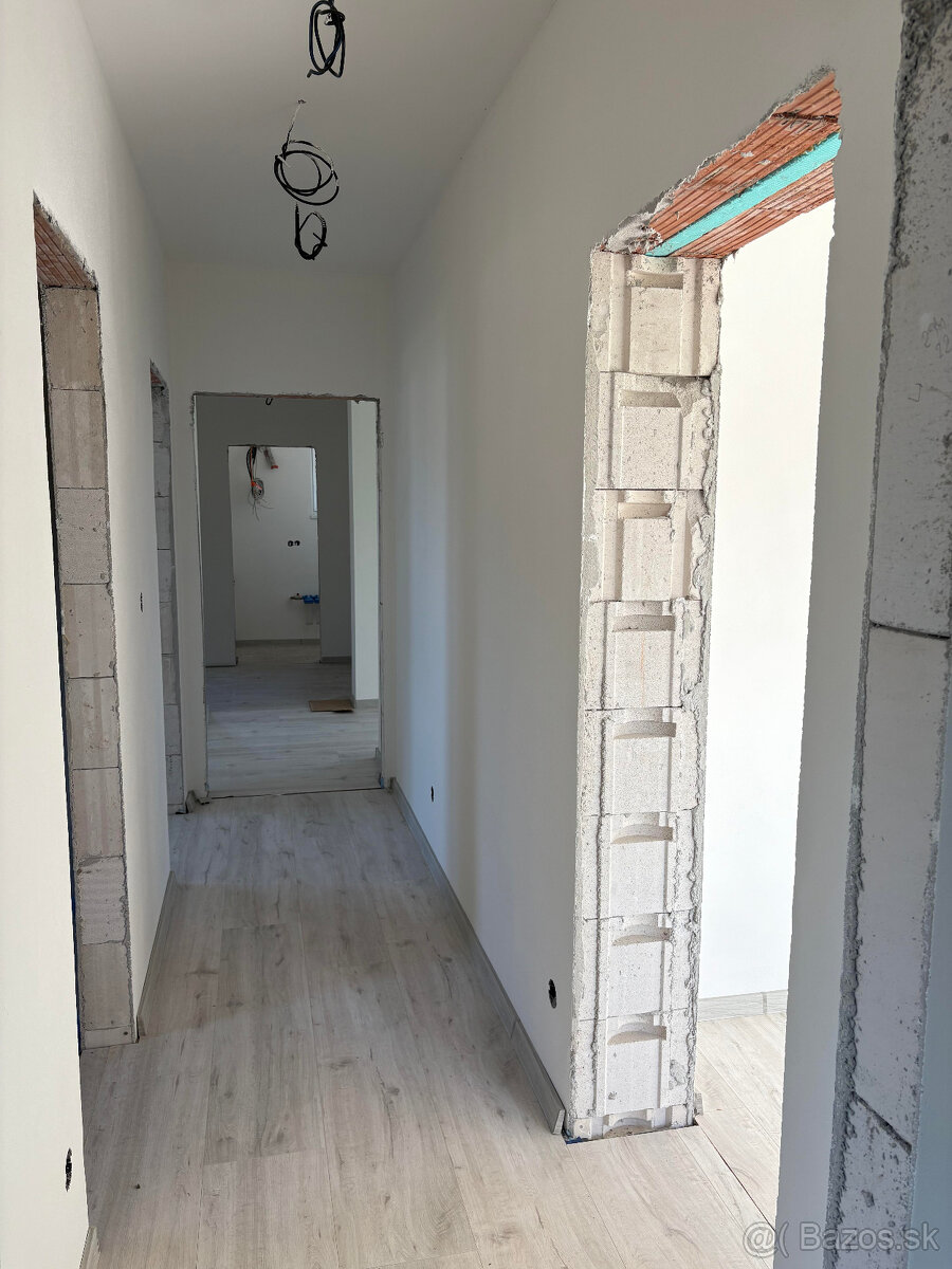 Novostavba v Nesvadoch - 3