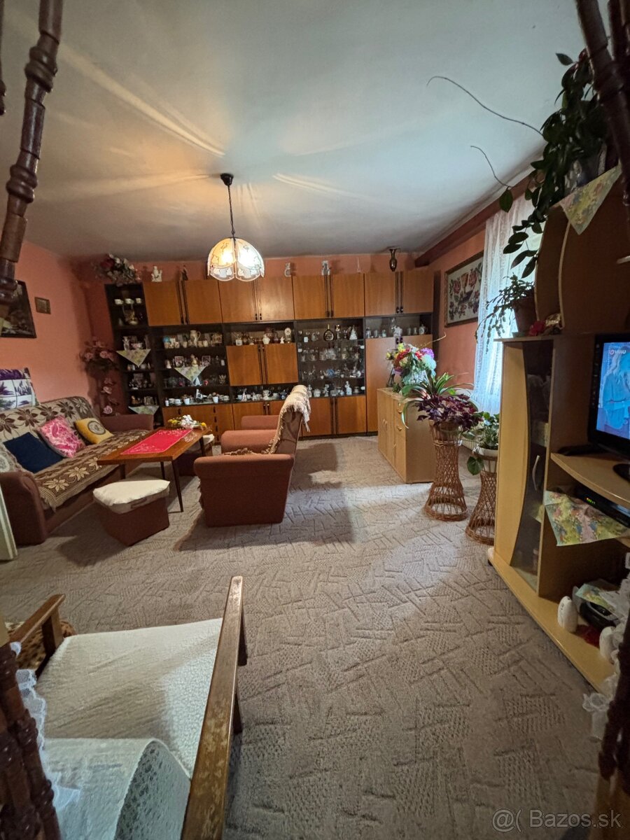 Rodinný dom na predaj Sklené - 3