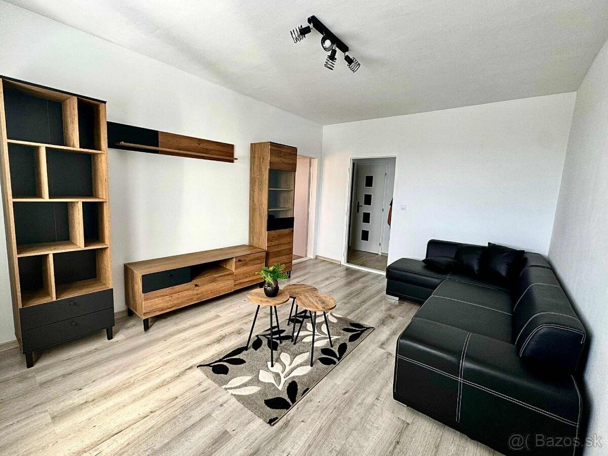 Na prenájom novozrekonštruovaný 2 - izbový byt VK - 3
