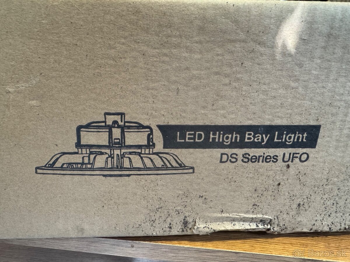 Stropné priemyselné svietidlo 200W 28000lm 4000K - 3