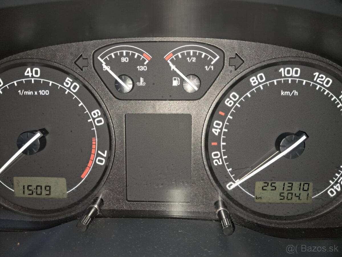 Škoda Octavia 1.6 MPI - 3