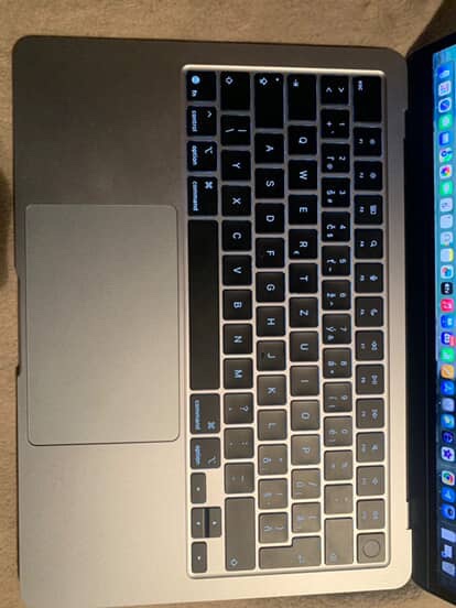 Apple Macbook Air 13” M4 SK 2025 - 3