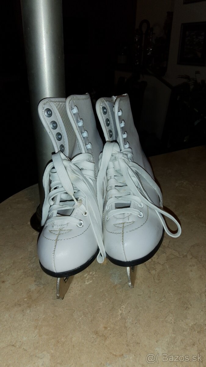 Dievčenské korčule číslo 34 - 3