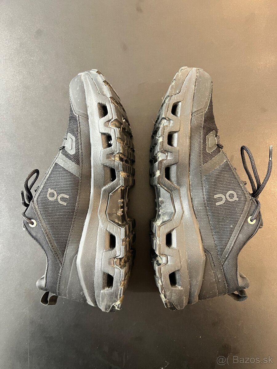 ON CLOUDROCK LOW WP velkost 42 - 3