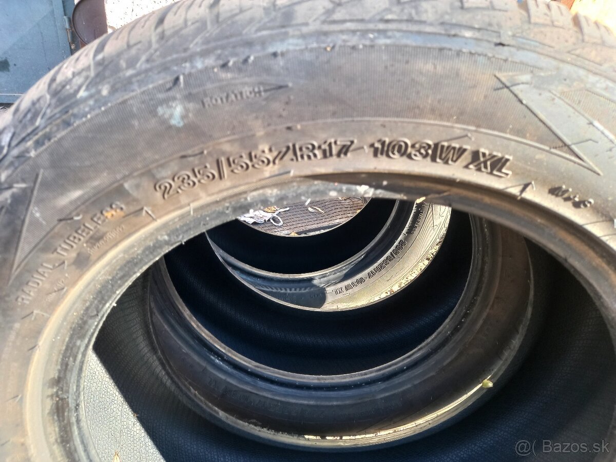 pneu 235/55 r17 - 3