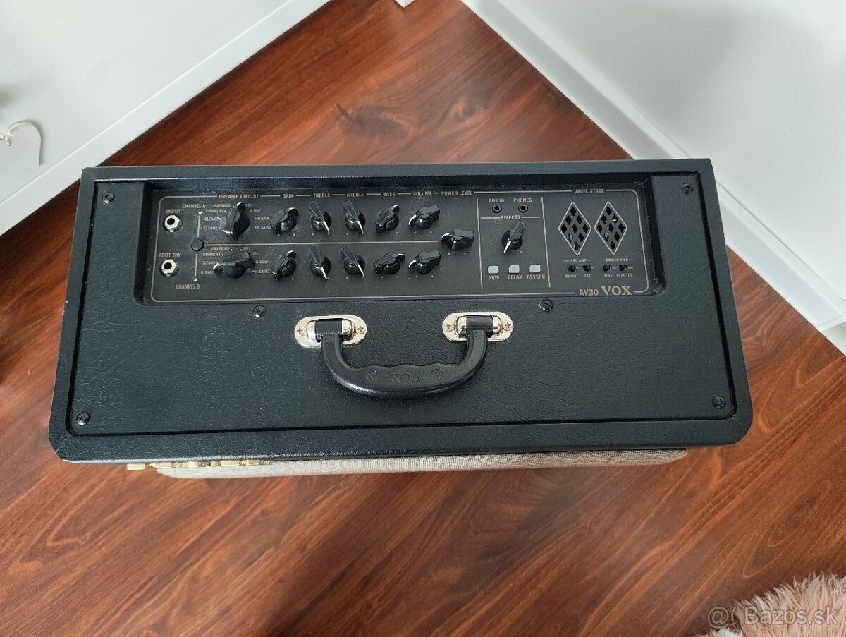 Vox AW30 - 3