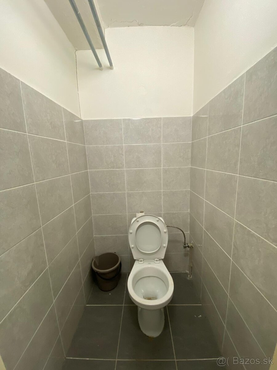 PRENÁJOM nebytových priestorov v Banskej Bystrici - 3