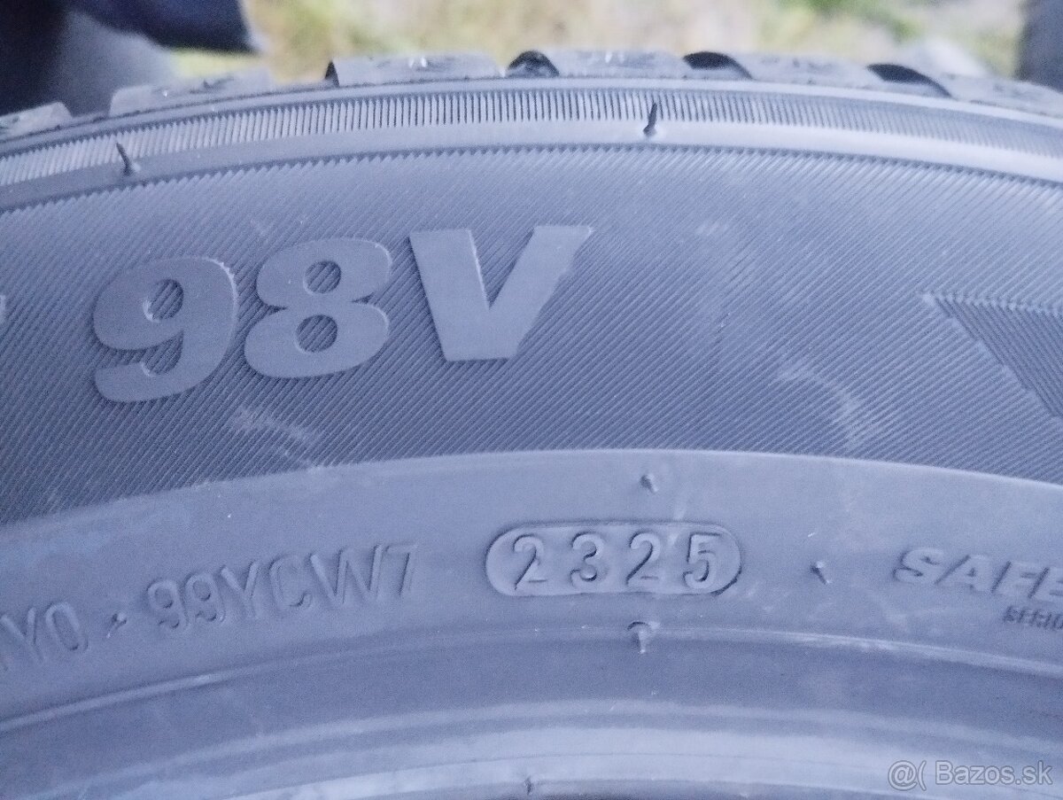 215/55 R17 zimné pneumatiky kumho - 3