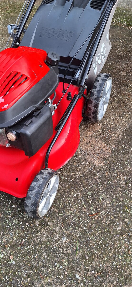 Benzínová kosačka - 3