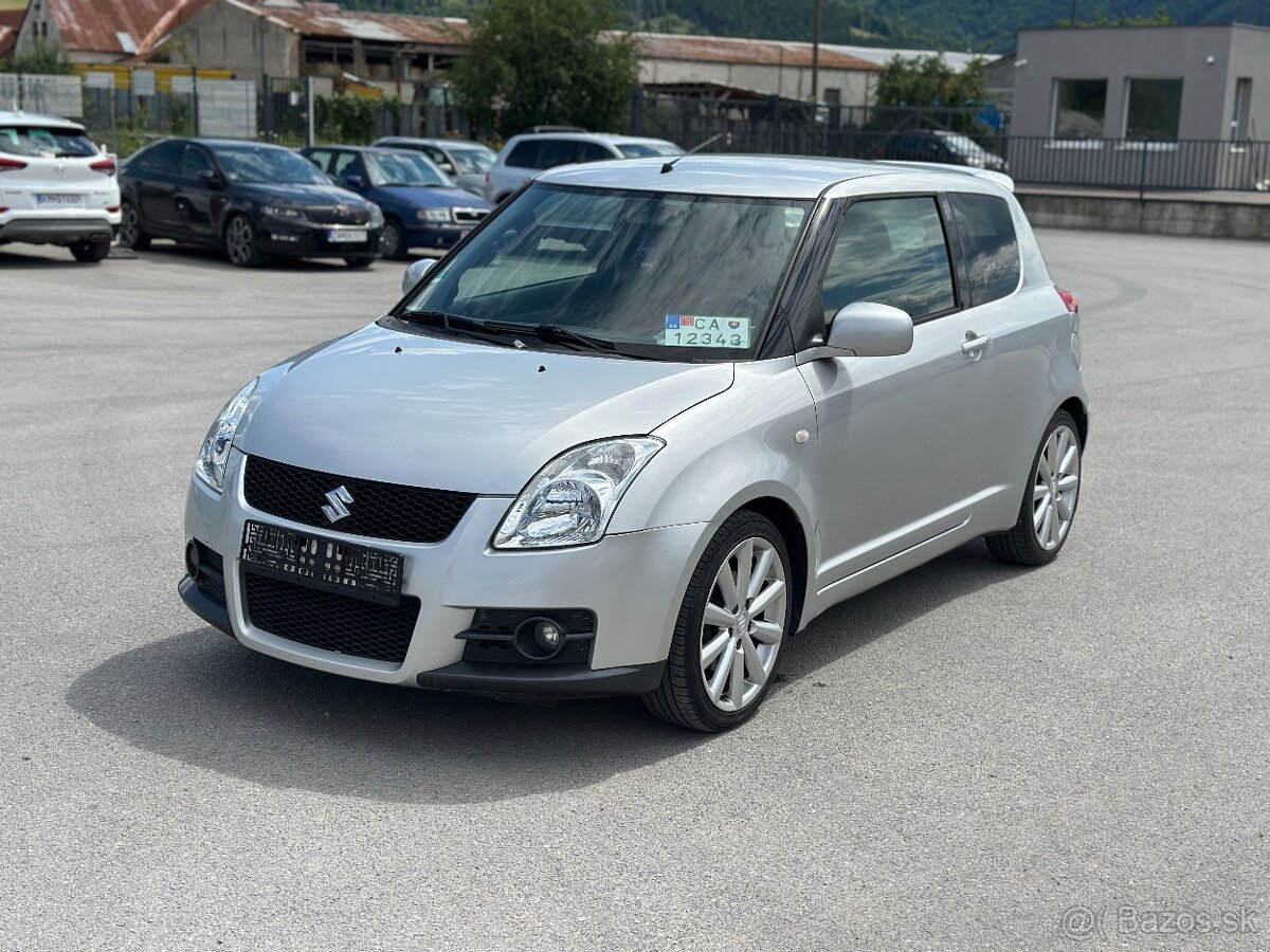 Suzuki Spift Šport -škoda Renault clio Toyota Ford - 3