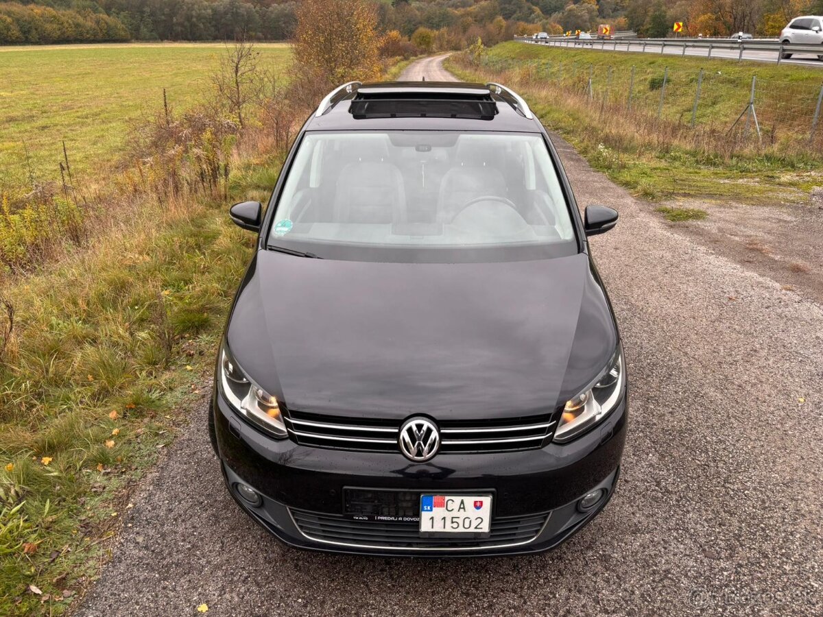 Volkswagen Touran STYLE 2.0 TDI 103kw DSG, 7 miest, ťažné - 3