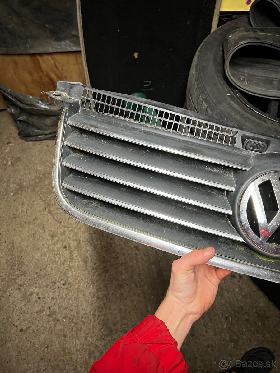 Predna maska vw passat b5.5 - 3