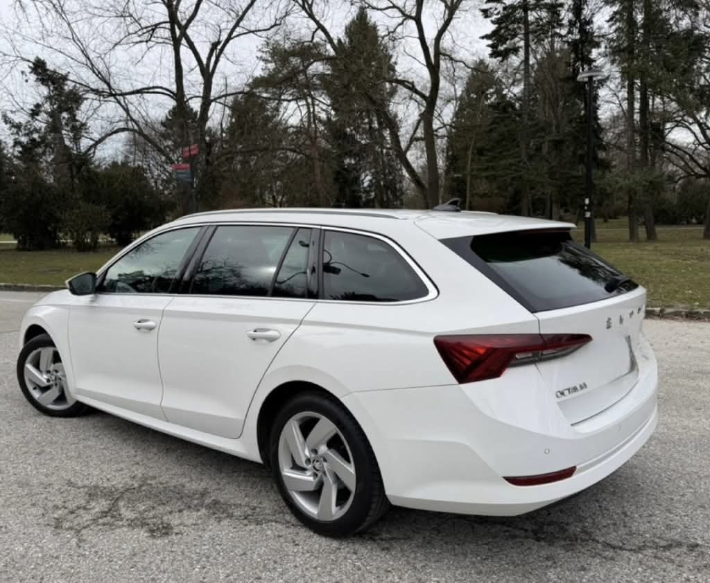 Octavia Combi 2,0 TDI Style 110kw Kamera Virtual - 3