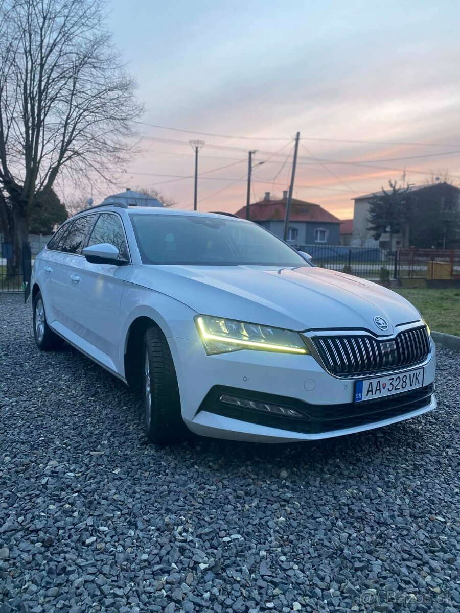 Skoda Superb 2.0 TDi Ambition - 3