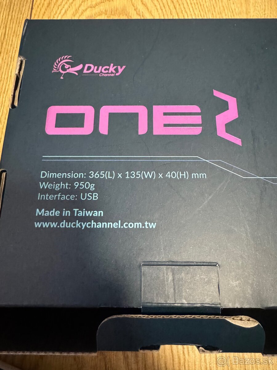Ducky One 2 TKL, Cherry MX Red, US - 3