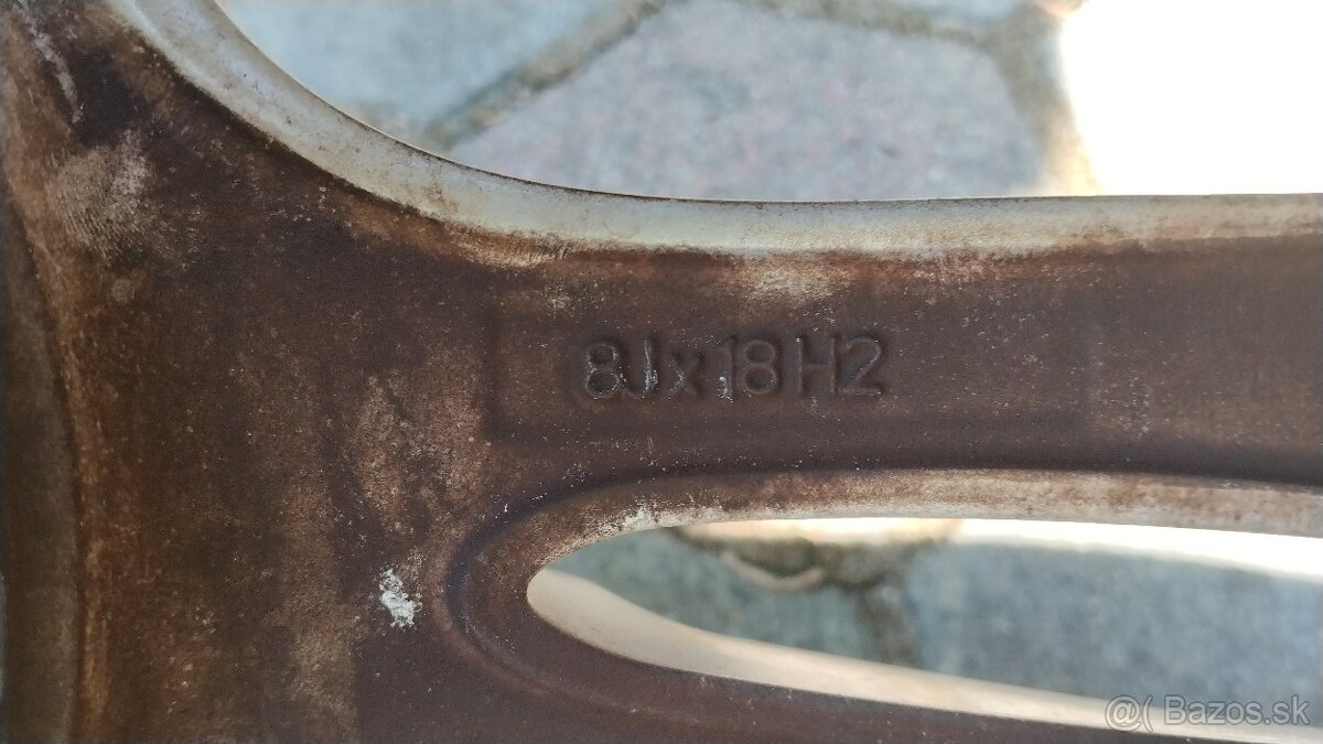 BMW r18 styling 400 1kus - 3