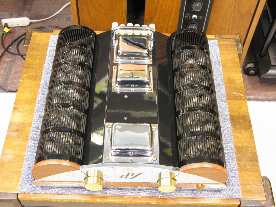 EAR Yoshino V20 integrovaný zosilňovač - 3