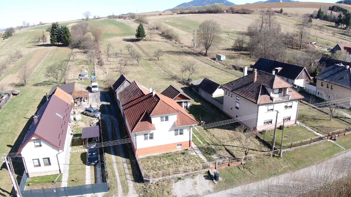 Zrekonštruovaný 4-izbový rodinný dom s garážou GALOVANY - 3