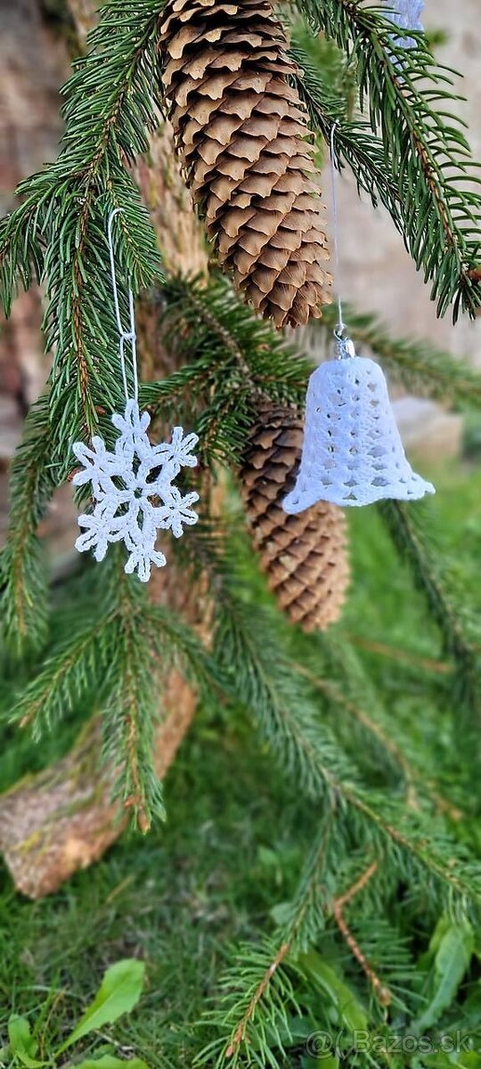 Hačkovaný zvonček / vločka na vianočný stromček - 3