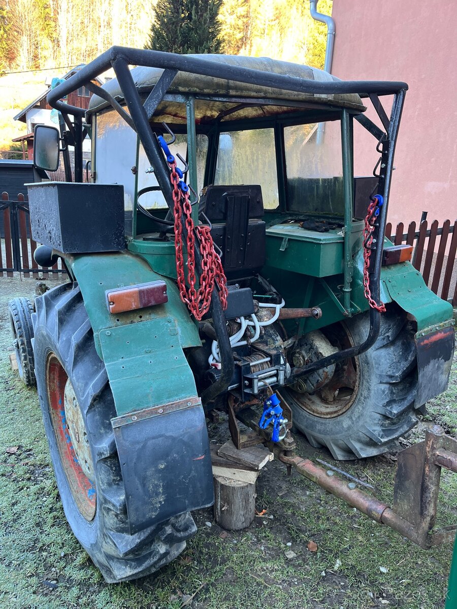 Traktor Zetor - 3