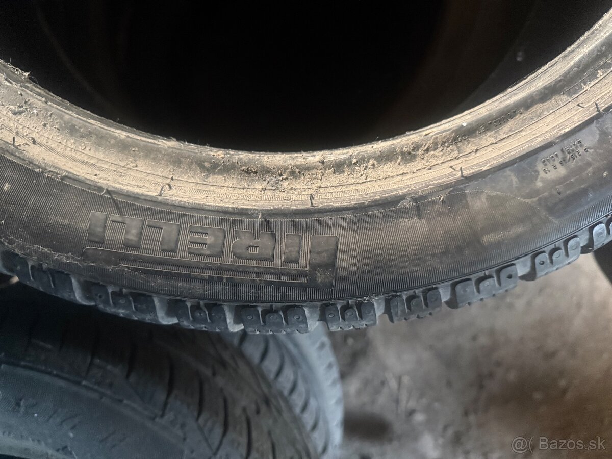 Zimné pneu PIRELLI SOTTOZERO 215/45 R18 93V - 3