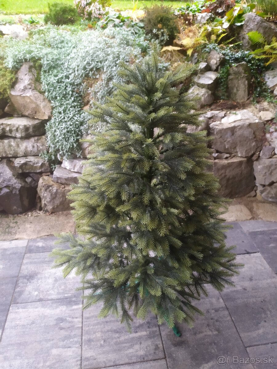 Vianočný stromček 3d - 3